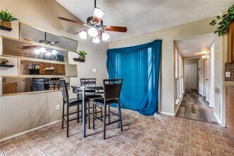 7037 Pineberry Rd in Dallas, TX - Building Photo - Building Photo