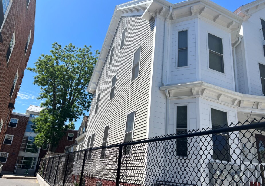 141 Prospect St, Unit 2 in Cambridge, MA - Foto de edificio