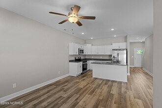 120 Brg Pt Cir in Swansboro, NC - Building Photo - Building Photo