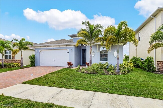 425 Coral Reef Pl in Cape Coral, FL - Building Photo - Building Photo