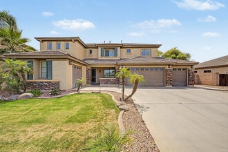 8425 W Northview Ave in Glendale, AZ - Building Photo - Building Photo