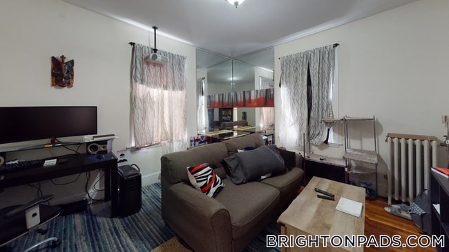 22 Chiswick Rd, Unit 15