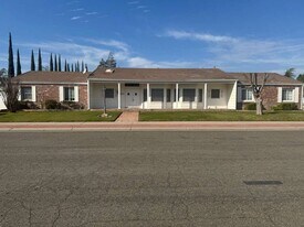 1573 Griffin Point in Stockton, CA - Building Photo