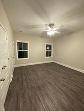 1040 Glenkirk Dr in Clarksville, TN - Building Photo - Building Photo