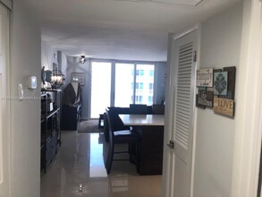 209 N Fort Lauderdale Beach Blvd in Fort Lauderdale, FL - Building Photo - Building Photo