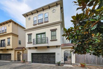 1001 W 21st St in Houston, TX - Building Photo - Building Photo