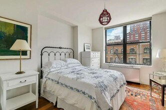 West 81st Street in New York, NY - Building Photo - Building Photo