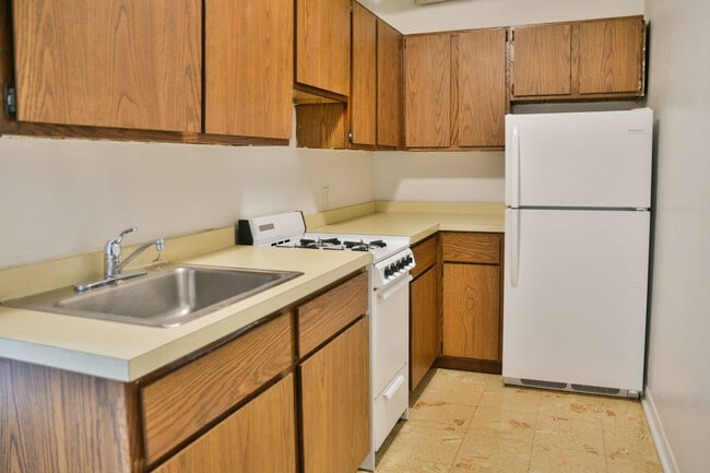 property at 3024 N Halsted St