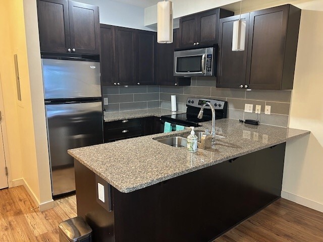 99 Chapel St in Nanaimo, BC - Building Photo - Building Photo