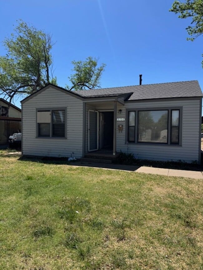 property at 2104 9th Ave