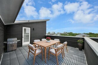 4608 Coke St in Houston, TX - Building Photo - Building Photo