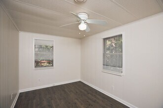 2553-2555 Lloyd Rd in Decatur, GA - Building Photo - Building Photo