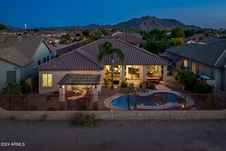 4176 E Clubview Dr in Gilbert, AZ - Building Photo - Building Photo