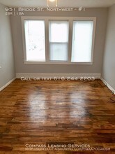 951 Bridge St NW-Unit -#1 in Grand Rapids, MI - Building Photo - Building Photo