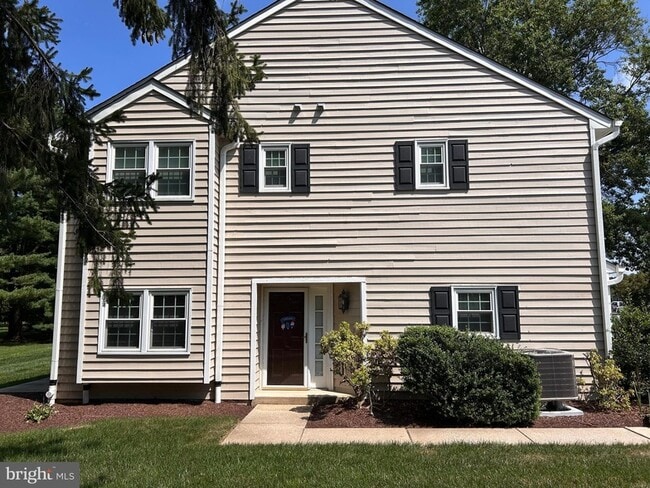 801 Meadow Ct in Glen Mills, PA - Building Photo - Building Photo