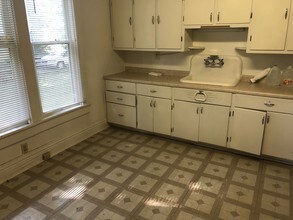 2839 N 50th St, Unit 2 in Lincoln, NE - Foto de edificio - Building Photo