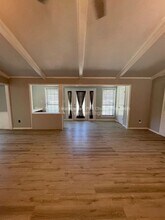 8801 Meandering Way in Fort Smith, AR - Foto de edificio - Building Photo