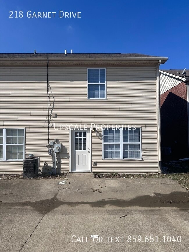 218 Garnet Dr in Nicholasville, KY - Building Photo - Building Photo