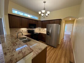 424 Fry St, Unit A in Denton, TX - Building Photo