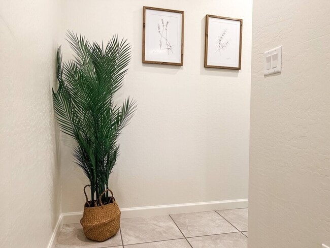 8503 E Leigh Dr, Unit 3 in Prescott Valley, AZ - Foto de edificio - Building Photo