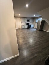 47 Harrison Ave, Unit 3 in Woonsocket, RI - Building Photo - Building Photo