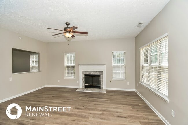 480 Burdett Ridge Ct in College Park, GA - Building Photo - Building Photo