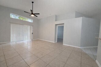 2992 Joseph Cir in Oviedo, FL - Building Photo - Building Photo
