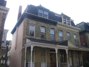 715 N Duke St in Lancaster, PA - Building Photo