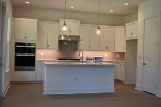 33 Oakmoss Dr in Saint Johns, FL - Building Photo - Building Photo
