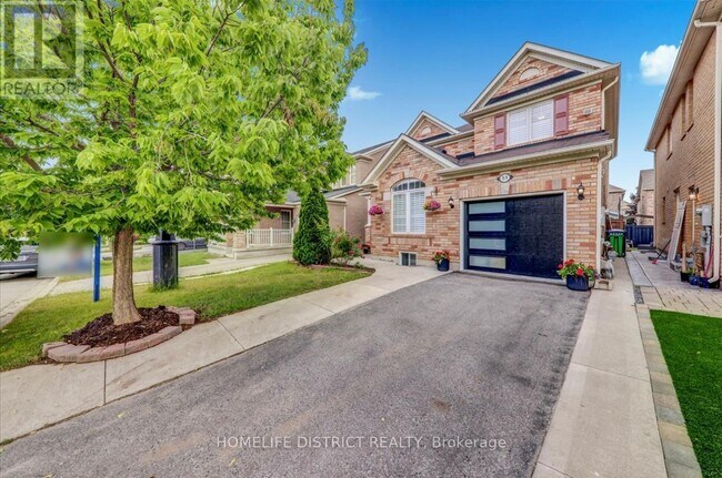 51 Seascape Crescent in Brampton, ON - Building Photo - Building Photo