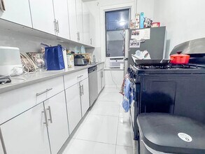 553 Undercliff Ave in Edgewater, NJ - Building Photo - Building Photo
