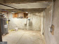 2348 Moore St photo'