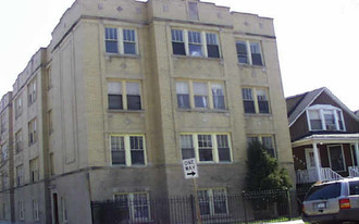 2849-2859 W Berteau Ave Apartamentos