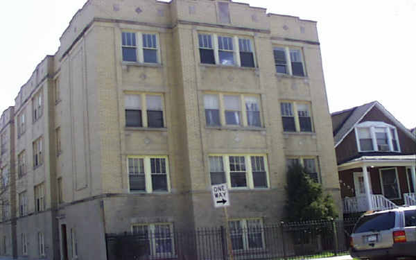 2849-2859 W Berteau Ave in Chicago, IL - Foto de edificio