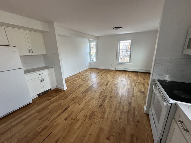 20 Taff Ave, Unit 2A in Stamford, CT - Building Photo - Building Photo