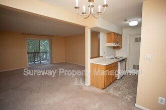 115 Claire Ct in Blackwood, NJ - Building Photo - Building Photo