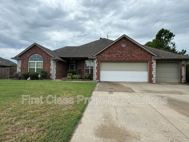 9508 S Country Club Dr in Oklahoma City, OK - Foto de edificio