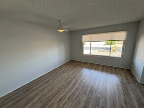 19838 N Pine Springs Dr in Sun City, AZ - Building Photo - Building Photo