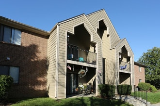 Greenwood Place Apartments in Louisville, KY - Building Photo - Building Photo
