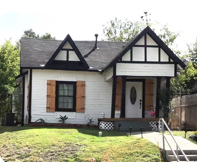 property at 750 Fulton Ave