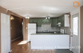 5004-5004 43 Ave in Taber, AB - Building Photo - Building Photo
