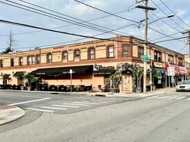 918 Hempstead Turnpike in Franklin Square, NY - Building Photo