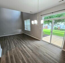 3169 Pearl St in Elgin, IL - Building Photo - Building Photo