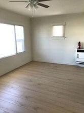 1728 7th St. #5 in Long Beach, CA - Foto de edificio - Interior Photo