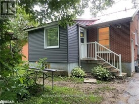 57 Hoover Crescent in Orillia, ON - Building Photo