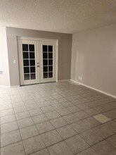 126 Elegante Way in Henderson, NV - Building Photo - Building Photo