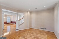 1144 Riverview Ln in Conshohocken, PA - Foto de edificio - Building Photo