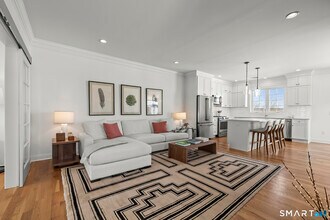 35 Moorland Dr in Danbury, CT - Building Photo - Building Photo