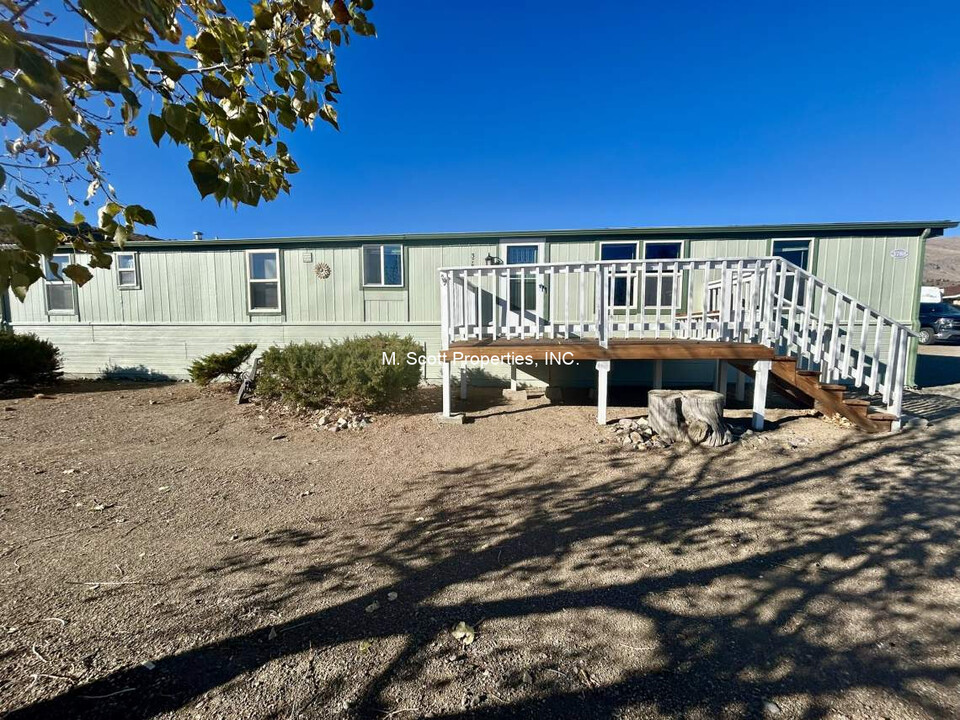 3788 Granite Way in Wellington, NV - Foto de edificio