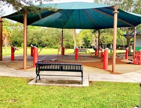3107 N Palm Aire Dr in Pompano Beach, FL - Building Photo - Building Photo